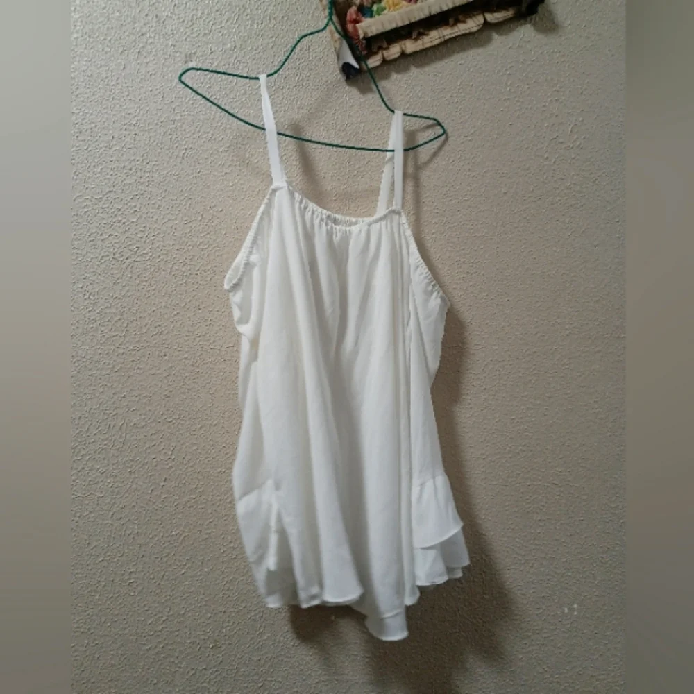 Shirt - Picture 1 of 3